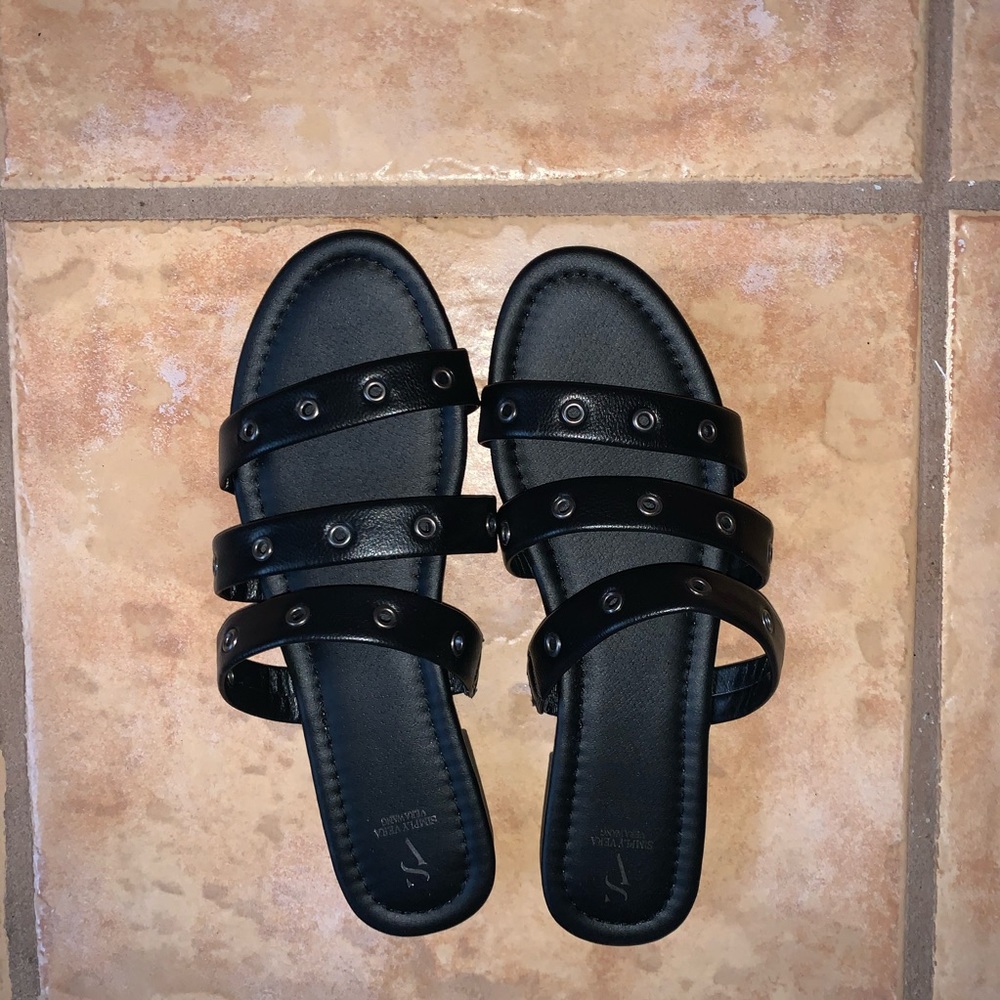 Black sandals